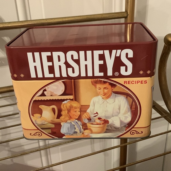 Hersheys recipe tin with recipes guc - Picture 2 of 5